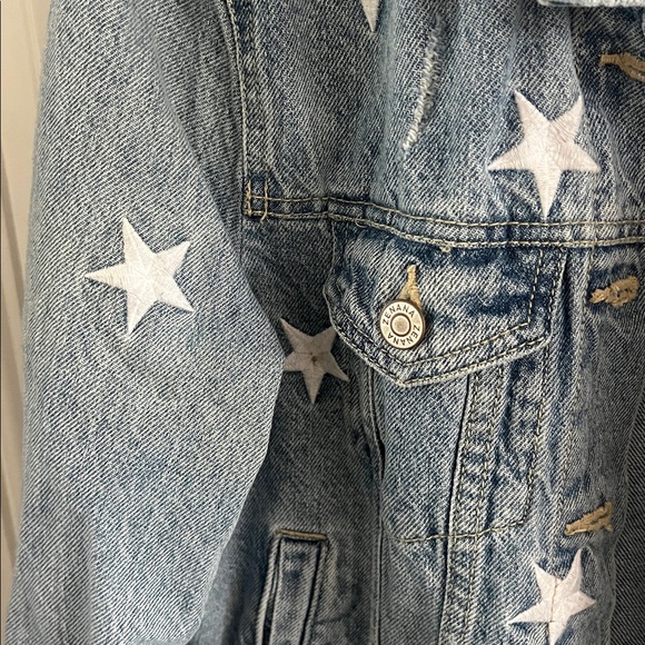 Zenana Women’s Large Outfitters Blue Denim Jacket with White Stars 100% cotton - Picture 4 of 8